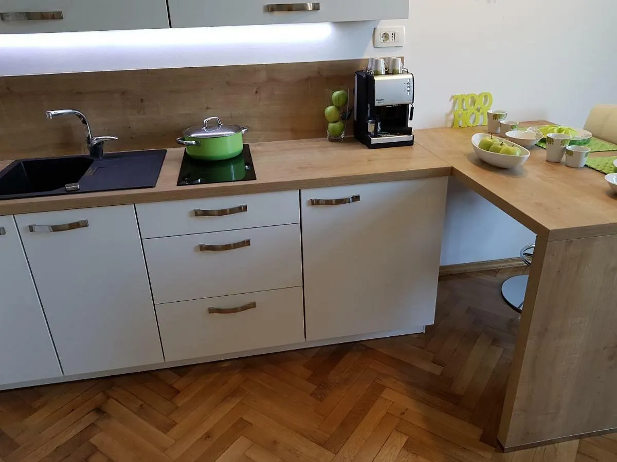אופטיה Apartment Nena With Private Free Parking